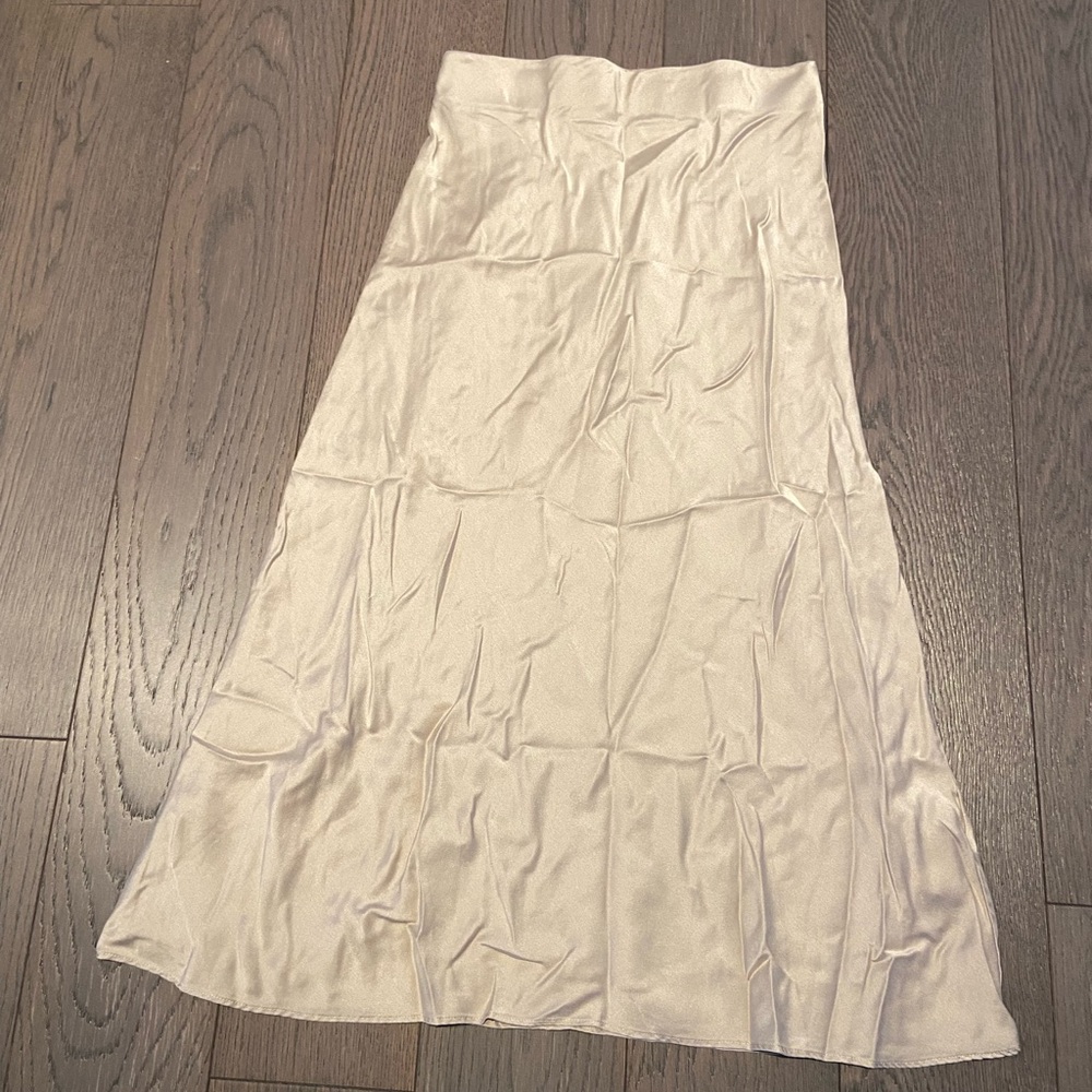 Quince Silk Champagne Midi length skirt